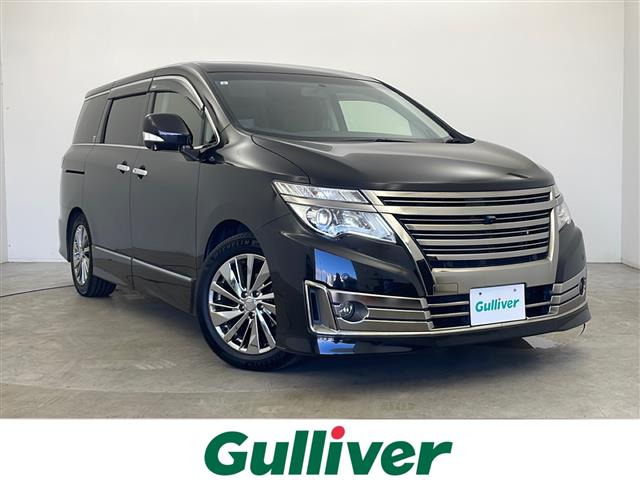 エルグランド2.5 ライダー ブラックライン 黒本革シート4WD 本革シート