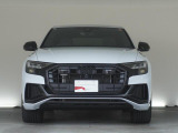 Q8 ブロンズ エディション ディーゼル 4WD 