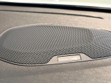 ●harman/kardonサラウンドシステム:原音を忠実に再現し、聴くものに対して臨場感を与え、より愉しく、より高品質なサウンドをお楽しみいただけます。