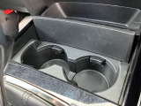 運転席用カップホルダー