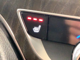 シートヒーターが付いています!寒い日に便利な装備ですね。