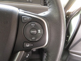 Hondaセンシングの機能のひとつ、アダプティブクルーズコントロール付!アクセルから足を離しても設定したスピードと前車との車間を保ち走行してくれます!車線維持もアシスト☆高速道路で疲労軽減ですね☆