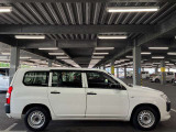 このお車は当店に展示はしておりません。ご希望の店舗へ直接配送いたします。
