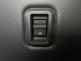 お車の状態をしっかりとお伝えするために1台の車両に付き40枚以上の画像を用意しております。外装はもちろん、室内の装備やお車の特徴などごらんください。