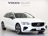 「VOLVO SELEKT CAR]は車歴や走行距離、さらに内外装・機関において、厳格な基準をクリアしたボルボ認定中古車です。