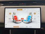 【全席シートヒーター&クーラー】フロント・リアシートの両方で3段階調節が可能なシートヒーター&クーラーがご利用いただけます。フロントナビ部分からリアシートの調節も可能です。