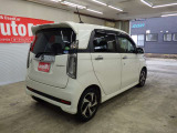 車内もキレイで嫌なニオイもありません。