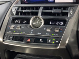 【左右独立温度コントロール式フルオートエアコン(DUAL/SYNC)】運転席側と助手席側でそれぞれ自由に温度設定ができ、快適な風量やモードなどを自動調整します!