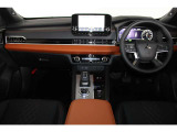 アウトランダー PHEV 2.4 P 4WD 