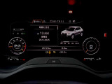 ご納車前には弊社グループの認証工場にて、専門スタッフによる100項目の点検・整備を実施いたしております。