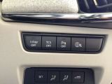 運転席側、手元のスイッチです。
