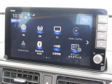 ナビゲーションはギャザズ9インチメモリーナビ(LXM-242ZFNi)が装着されております。AM、FM、フルセグTV、Bluetoothがご使用いただけます。