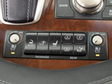 ★快適エアシート&シートヒーターを装備しています!高級車ならではの装備です!シートが暖まる機能!シートから冷風が出る機能!どちらも付いています!!寒い冬も、暑い夏も快適にご乗車頂けますよ!!