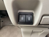 USB電源ソケットを装備。