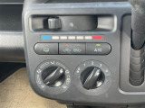 気になる車はすぐにお問い合わせください!画面右側の0066から始まる無料ダイヤルからお問い合わせ下さい!専門スタッフがお車のご質問にお答えいたします!