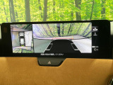 【360°ビューモニター】専用のカメラにより、上から見下ろしたような視点で360度クルマの周囲を確認することができます☆死角部分も確認しやすく、狭い場所での切り返しや駐車もスムーズに行えます。