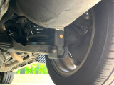 お車を安心してお乗りいただく為には、足回りの定期点検が欠かせません。サービスサポート(有償保証)では無料点検もご提供しており、安心のカーライフをお過ごしいただけるサポート体制が整っています。