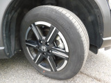 純正アルミホイール(前)です!タイヤサイズは16インチです。安心のパンク保証はじめました!知識と技術豊富な当店のベテランスタッフがお客様を全力でサポートいたします!