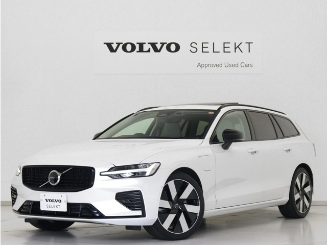 V60ウルトラ T6  AWD プラグインハイブリッド 4WD