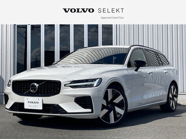 V60ウルトラ T6  AWD プラグインハイブリッド 4WD