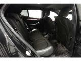リアシートも広々とご利用頂けます。お車詳細や展示状況はフリーダイヤル(0078-6002-498412)またはBPS城東鶴見06-6933-6600迄お気軽にお問合せ下さい。