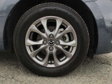MAZDA2 1.5 15S サンリットシトラス 