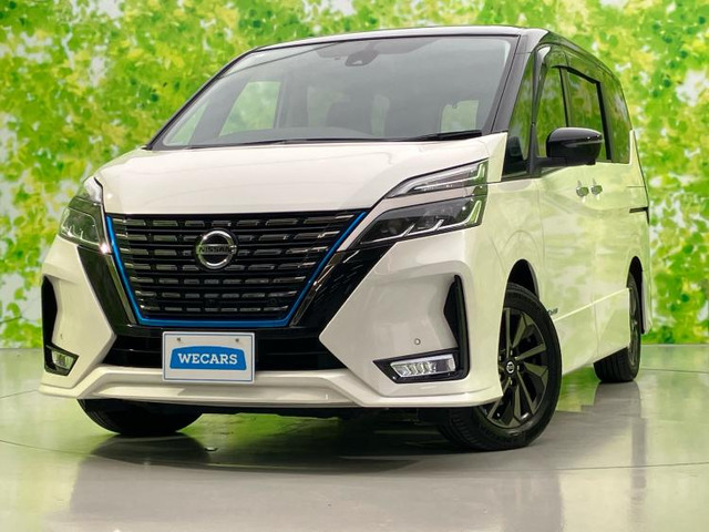 セレナ1.2 e-POWER ハイウェイスター V アーバンクロム