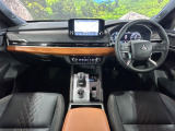 アウトランダー PHEV 2.4 P 4WD 