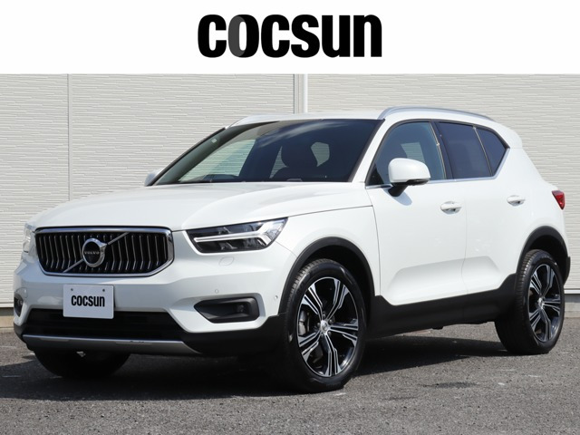 XC40T4 AWD インスクリプション 4WDワンオーナー オキサイドレッド本革シート