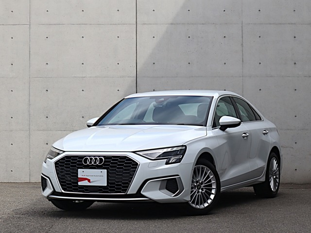 A3セダン30 TFSI アドバンスド