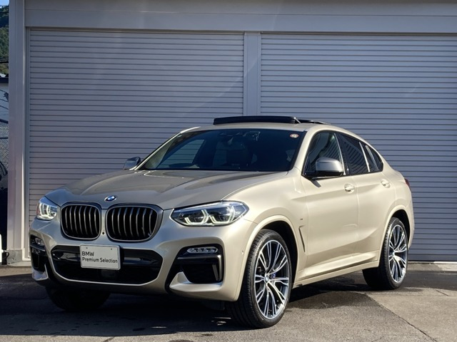 X4 M40i 4WD 