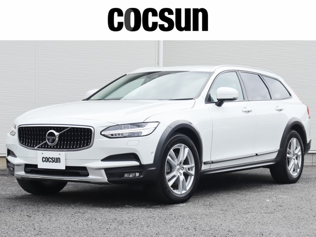 V90クロスカントリーD4 AWD モメンタム ディーゼル 4WDブロンド本革シート シートヒーター リア