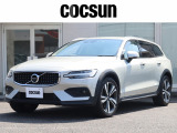 ボルボ V60クロスカントリー T5 AWD プロ 4WD