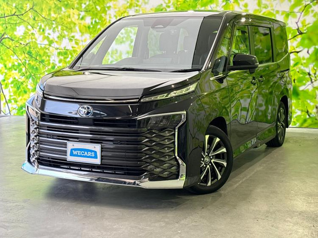 ヴォクシー 1.8 ハイブリッド S-Z （6AA-ZWR90W）