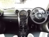 ミニクロスオーバー クーパー D オール4 4WD 