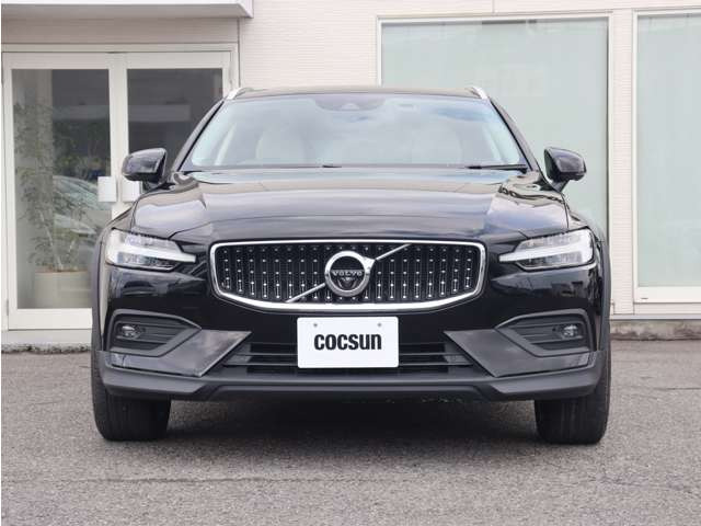 ボルボ ZB V60 クロスカントリー 純正フロントグリル 2025年最新