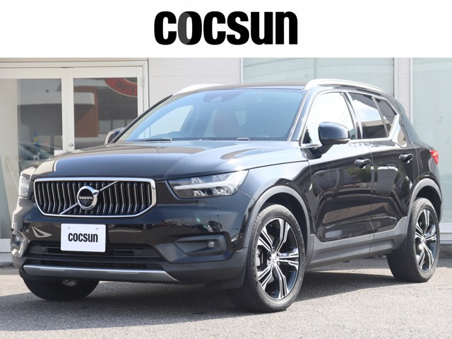 XC40T4 AWD インスクリプション 4WDオキサイドレッド本革シート シートヒータ