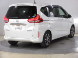 ボディクリーニング後、愛車をピカピカの状態へ保護するコーティング「ブライトパック」がおススメです!水垢がつきにくく、手入れがしやすくなりますよ!いつも愛車をきれいにしておきたい方におススメです。