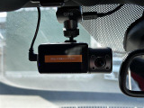 【ドライブレコーダー】映像・音声などの運転中の記録を残します。事故などを起こした起こされた時の証拠になりえますので、もしも時でも安心ですね。