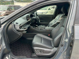 クラウンスポーツ 2.5 Z E-Four 4WD 