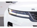 ピクセルLEDシグネイチャー付きヘッドライトは高輝度・高視野角のLEDで、夜間でも安定した視界を確保し安全なドライブをサポートします。