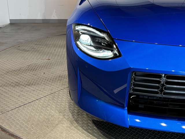 日産 フェアレディZ 3.0 の中古車詳細 (1,000km, ワンガンブルー4