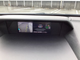 視界の良さと取り回しの良さで、たまに運転する奥様にも安心♪