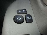電動格納機能付きドアミラーです!