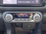 オートエアコン付ですので快適な車内温度を保てます。