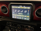 モニター画面でタッチ操作可能