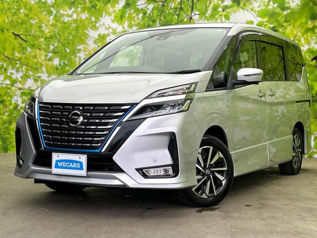 セレナ 1.2 e-POWER ハイウェイスター V 