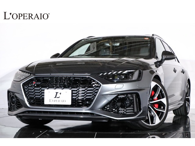 RS4アバント2.9 4WDカーボンブレーキ カーボンスタイリングPKG