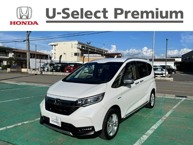 フリード1.5 ハイブリッド クロスター ホンダセンシング 4WD