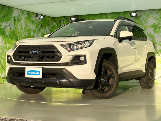 RAV42.0 アドベンチャー オフロードパッケージ 4WD